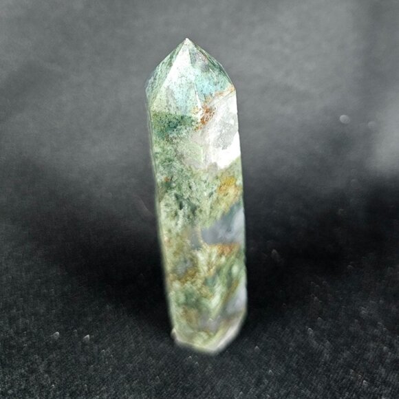 Green Moss Agate tower - Picture 2 of 8